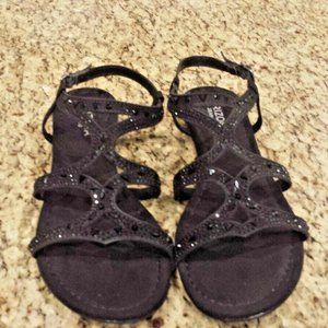 ARIZONA JEAN CO Black flat (AZ MARLEY) Sandals Size 6.5 M - NEW in BOX